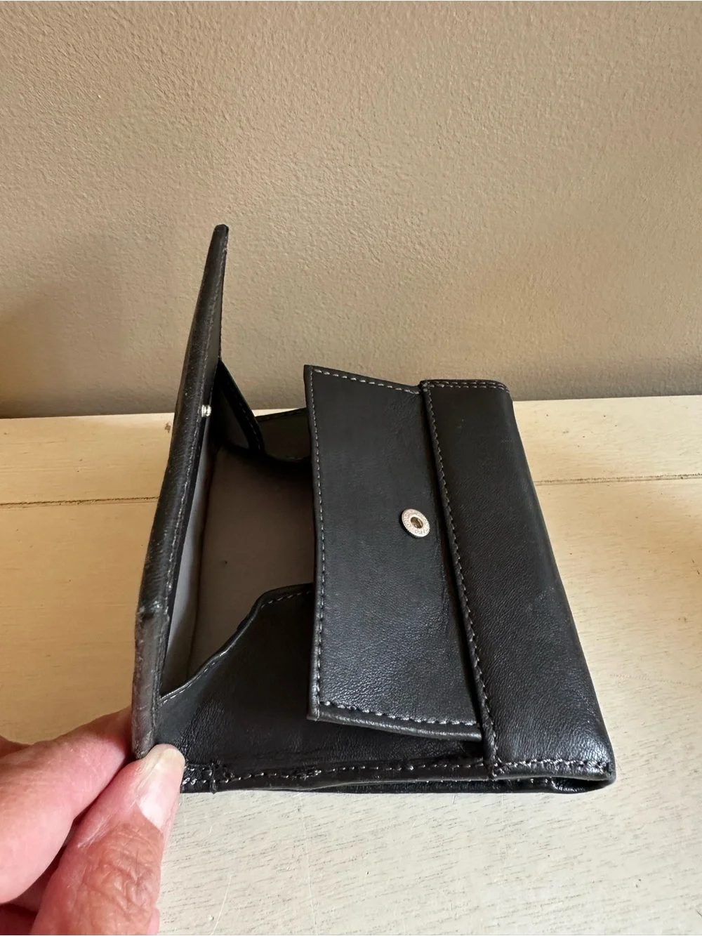 Black Leather Men's Wallet